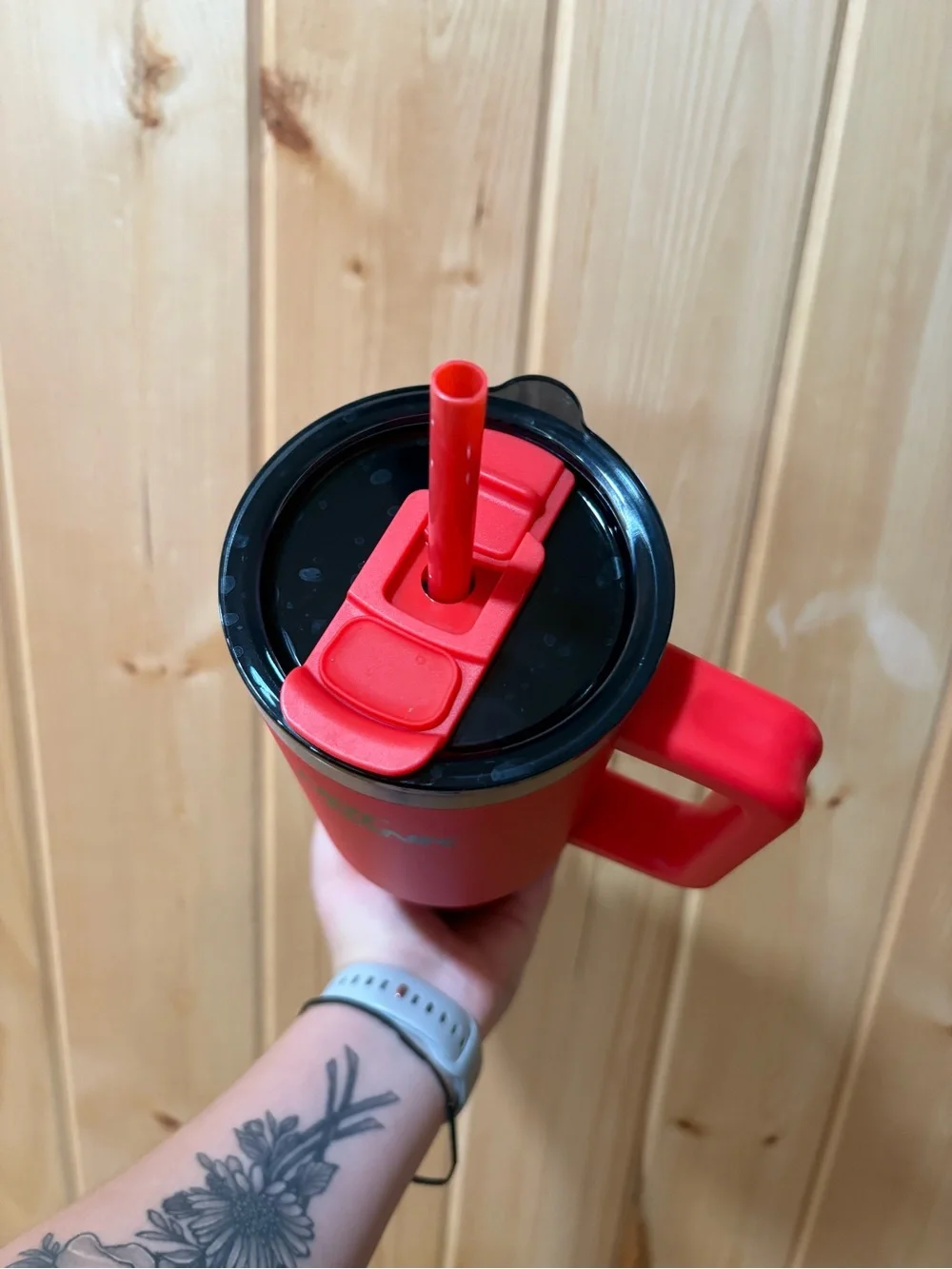 N/A red insulated
